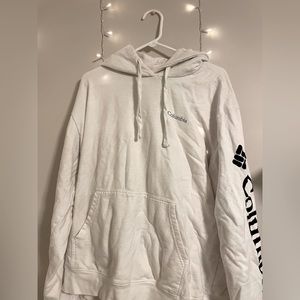XL Women’s Columbia hoodie. Very soft and comfortable